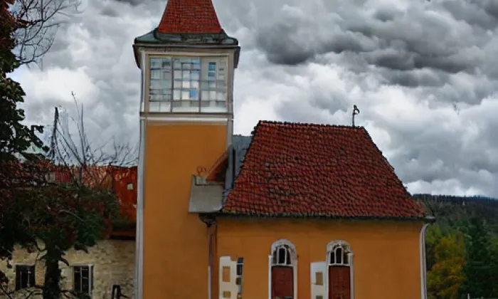 kostel svatého Matouše (Heršpice) – autumn