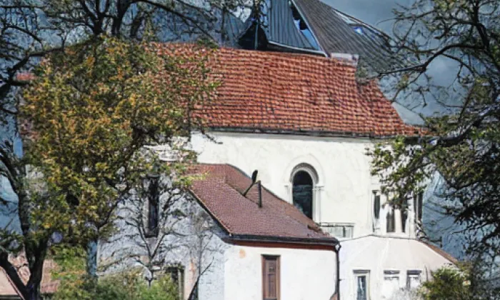 Kostel svatého Matouše (Třebonín) – winter