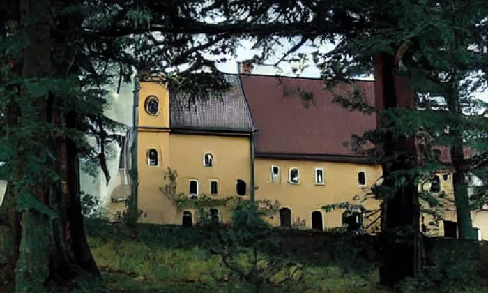 Kostel svatého Mikuláše (Štěkeň) – summer