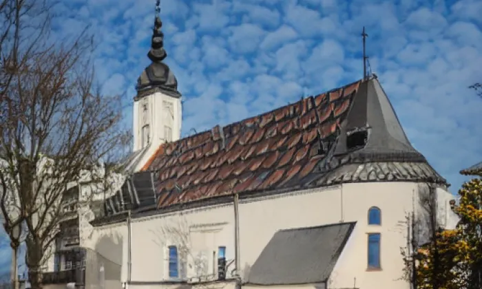 Kostel svatého Mikuláše (Maletín) – noc
