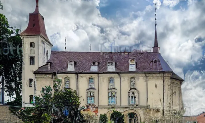Kostel svatého Mikuláše (Petrovice) – noc