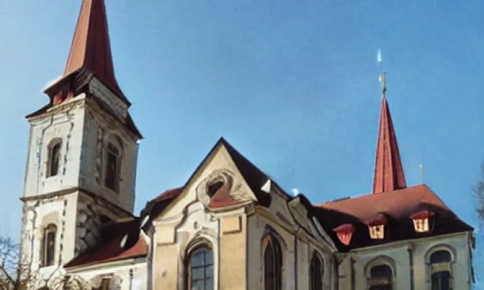 Kostel svatého Ondřeje (Starý Kolín) – podzim