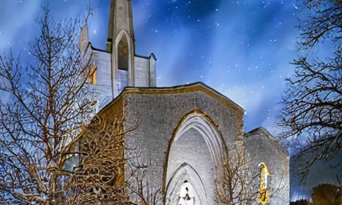 Kostel svatého Petra (Louny) – noc