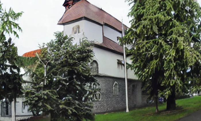 kostel svatého Petra a Pavla (Kaplice) – winter