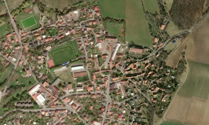 Kostel svatého Prokopa (Středokluky) – letecký pohled