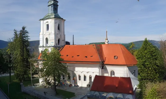 Kostel svatého Stanislava (Bošovice) – spring