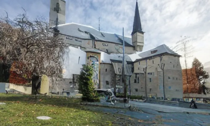 Kostel svatého Stanislava (Sendražice) – iluminace