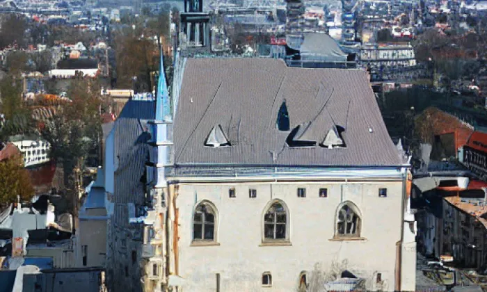 Kostel svatého Václava (Dolní Krupá) – autumn