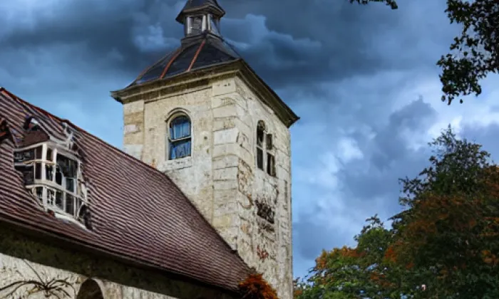 Kostel svatého Vavřince (Klení) – autumn