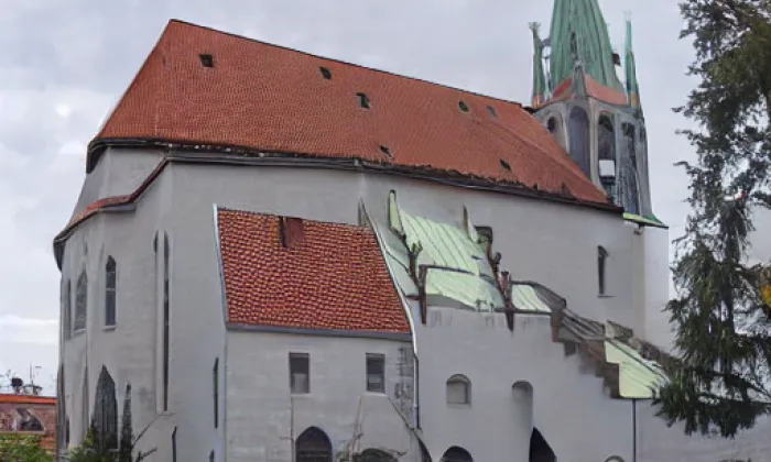 Kostel svatého Vavřince (Rakšice) – léto