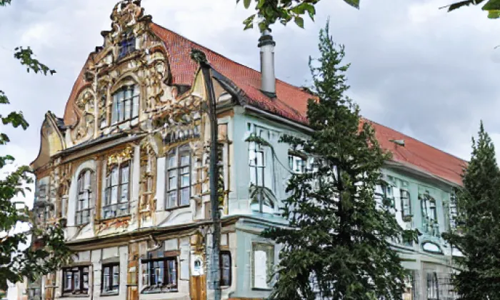 Kostel svatého Vavřince v Rumburku – jaro