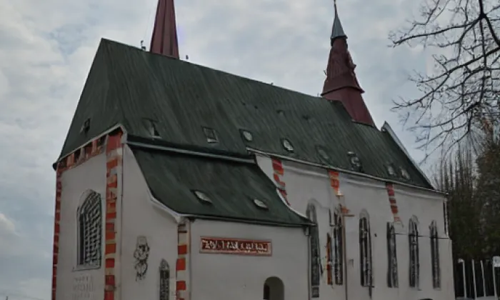 Kostel Všech svatých (Severní Předměstí) – zima