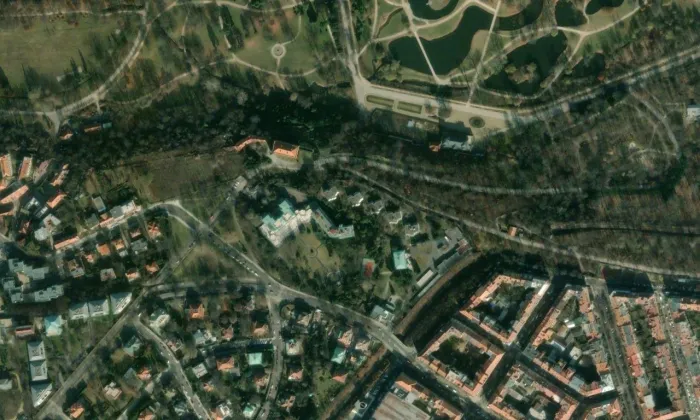 Místodržitelský letohrádek – letecký pohled
