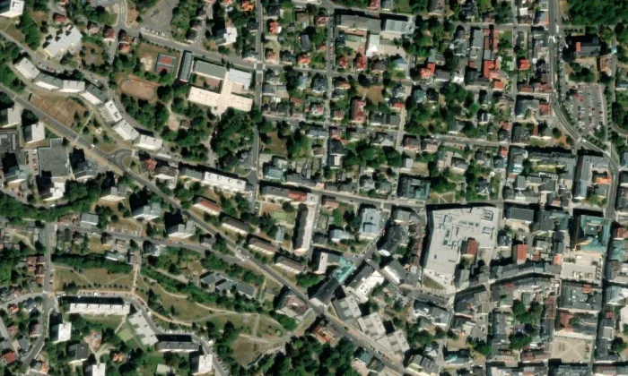 Městské divadlo Jablonec nad Nisou – letecký pohled