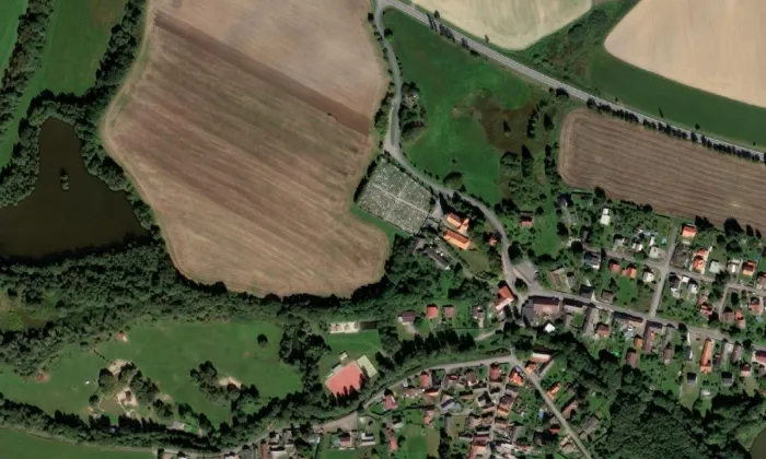 Náhrobek Jakuba Jana Ryby – letecký pohled