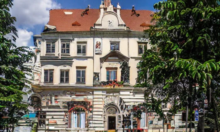 Národní dům na Smíchově – autumn