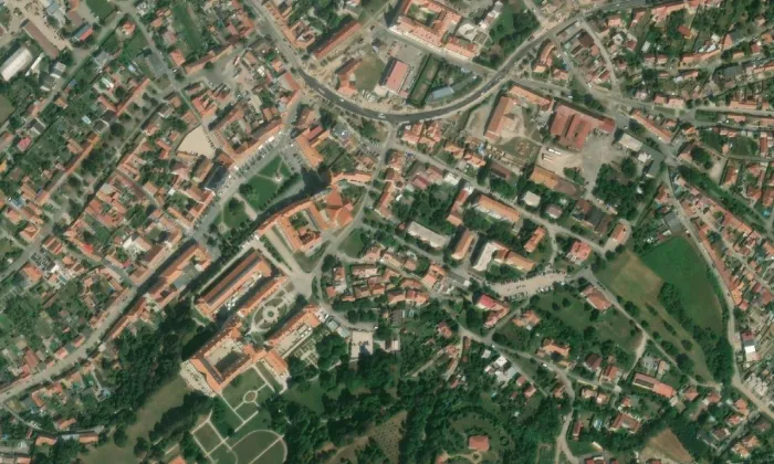 Neptunova kašna (Valtice) – letecký pohled