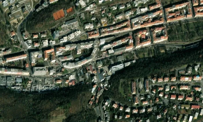 Parní pivovar a sladovna v Košířích – letecký pohled