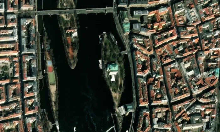 Pomník Boženy Němcové (Praha) – letecký pohled