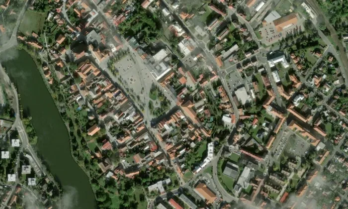 Pomník Jana Žižky v Čáslavi – letecký pohled