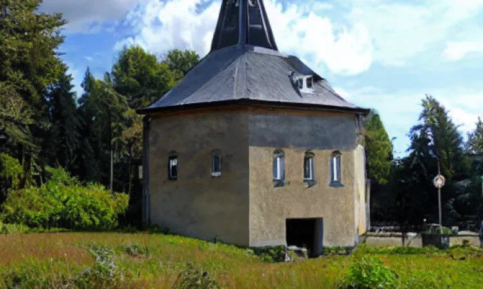 Poutní kaple Panny Marie Pomocné a křížová cesta – summer
