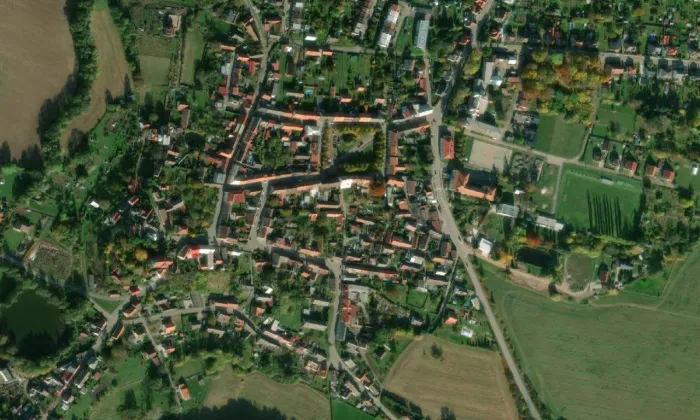 Radnice (Železnice) – letecký pohled