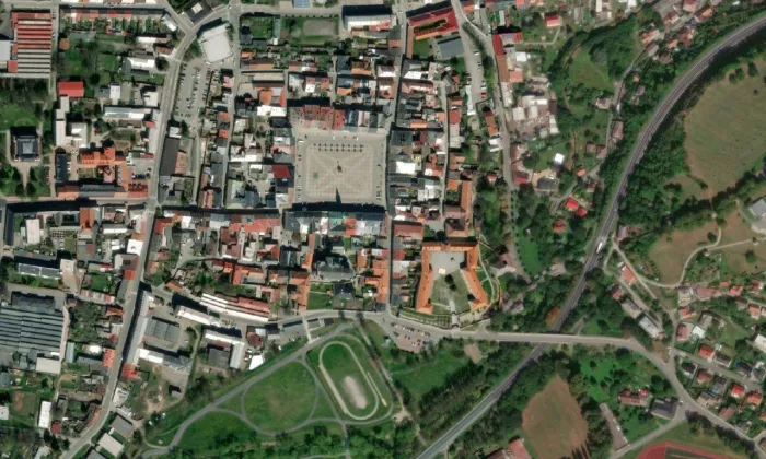 Radnice (Město) – letecký pohled