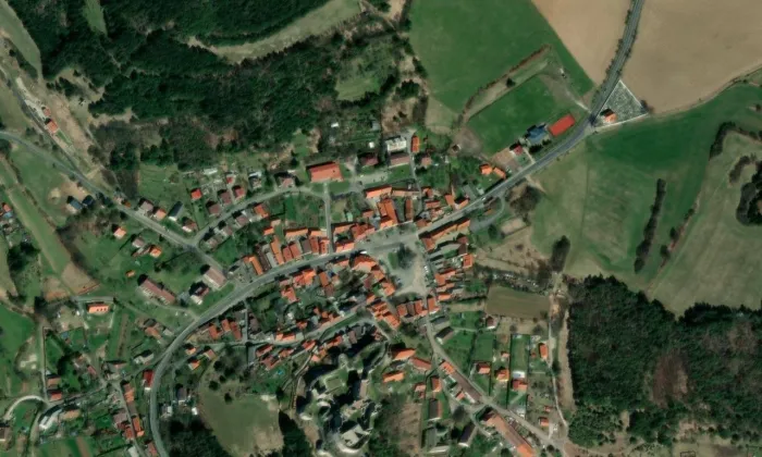 Radnice (Rabí) – letecký pohled