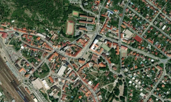 Radnice v Tišnově – letecký pohled