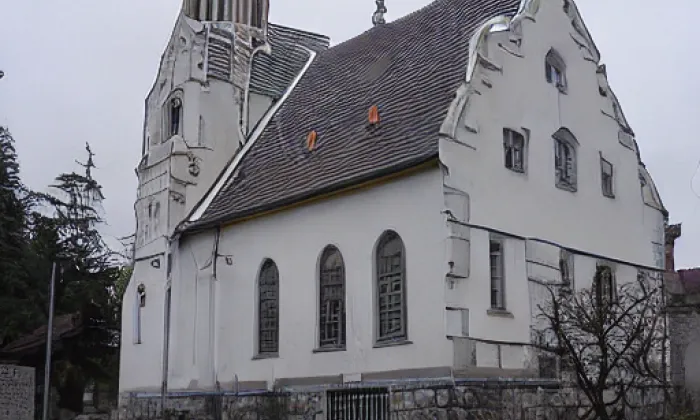 Sbor a fara Církve československé husitské – léto