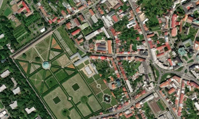 Schrattenbachova sýpka v Kroměříži – letecký pohled