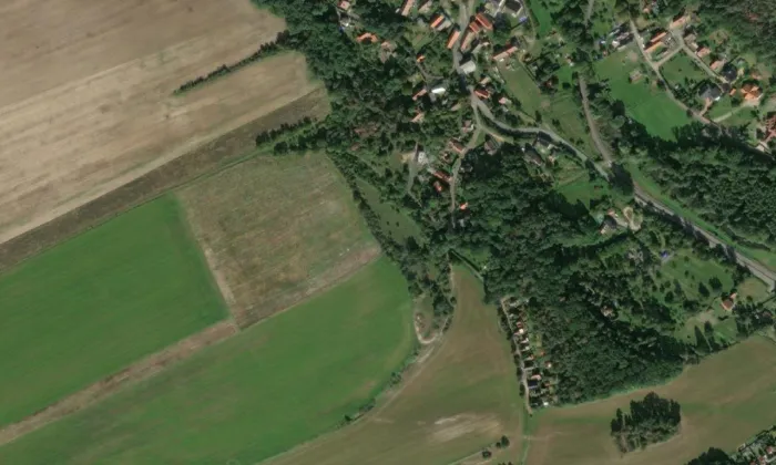 Skalní obydlí – letecký pohled