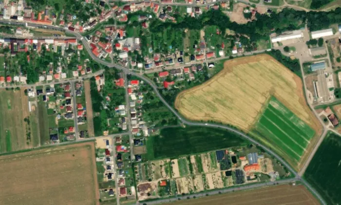 Smírčí kříž (Martinice) – letecký pohled