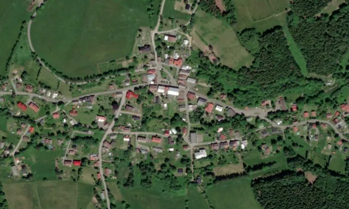 Socha svatého Jana Nepomuckého (Olešnice v Orlických horách) – letecký pohled