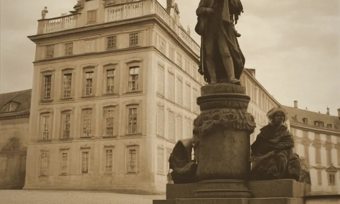 Socha svatého Václava (Hradčany) – historical