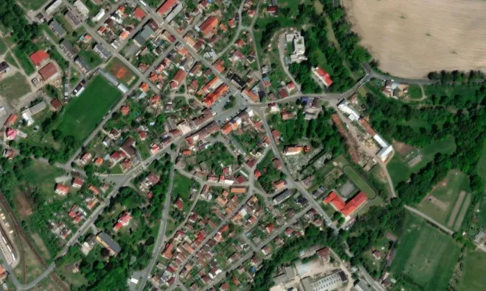 Sousoší Nejsvětější Trojice (Borohrádek) – letecký pohled