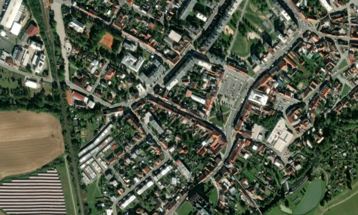 Spořitelna (Přeštice) – letecký pohled
