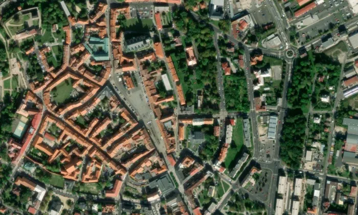Stará radnice (Cheb) – letecký pohled