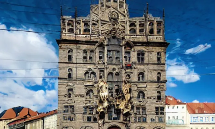 Staroměstská mostecká věž – spring