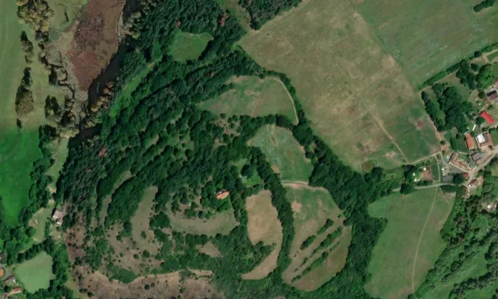 Tasnovice (hradiště) – letecký pohled