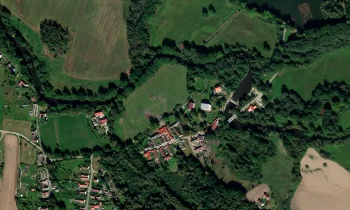 tvrz Hamr – letecký pohled