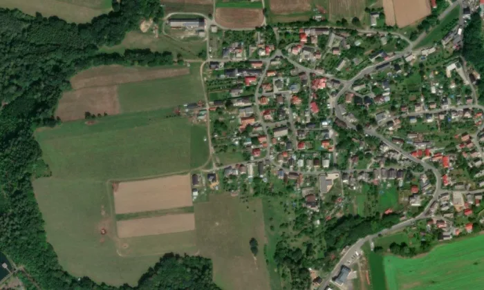 Tvrz Nemile – letecký pohled