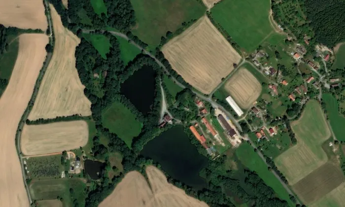 tvrz Staré Mitrovice – letecký pohled