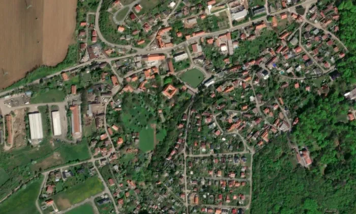 tvrz Třebotov – letecký pohled
