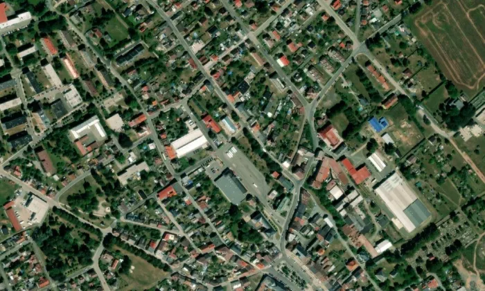 Tylovo divadlo Lomnice nad Popelkou – letecký pohled