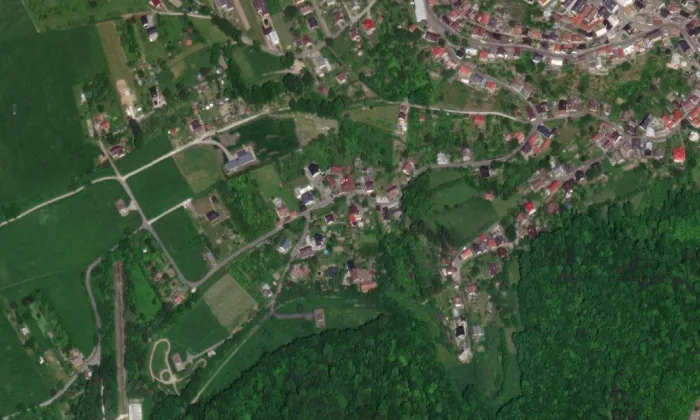 Usedlost čp. 327 – letecký pohled