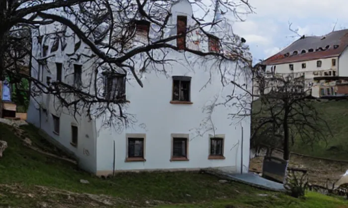 Usedlost Bolevec čp. 1 – jaro