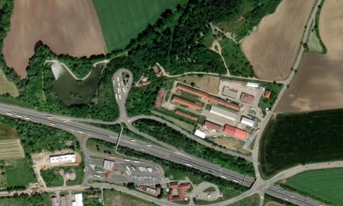 Větrný mlýn ve Tvarožné – letecký pohled