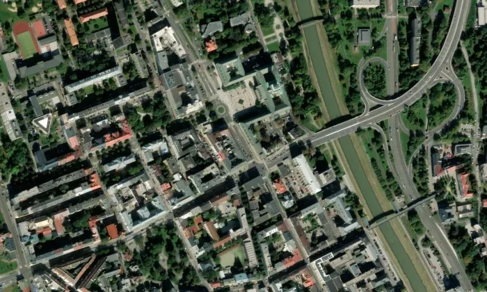 Vila Arthura Rozhona – letecký pohled