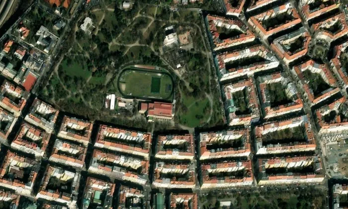 Vinohradská sokolovna – letecký pohled